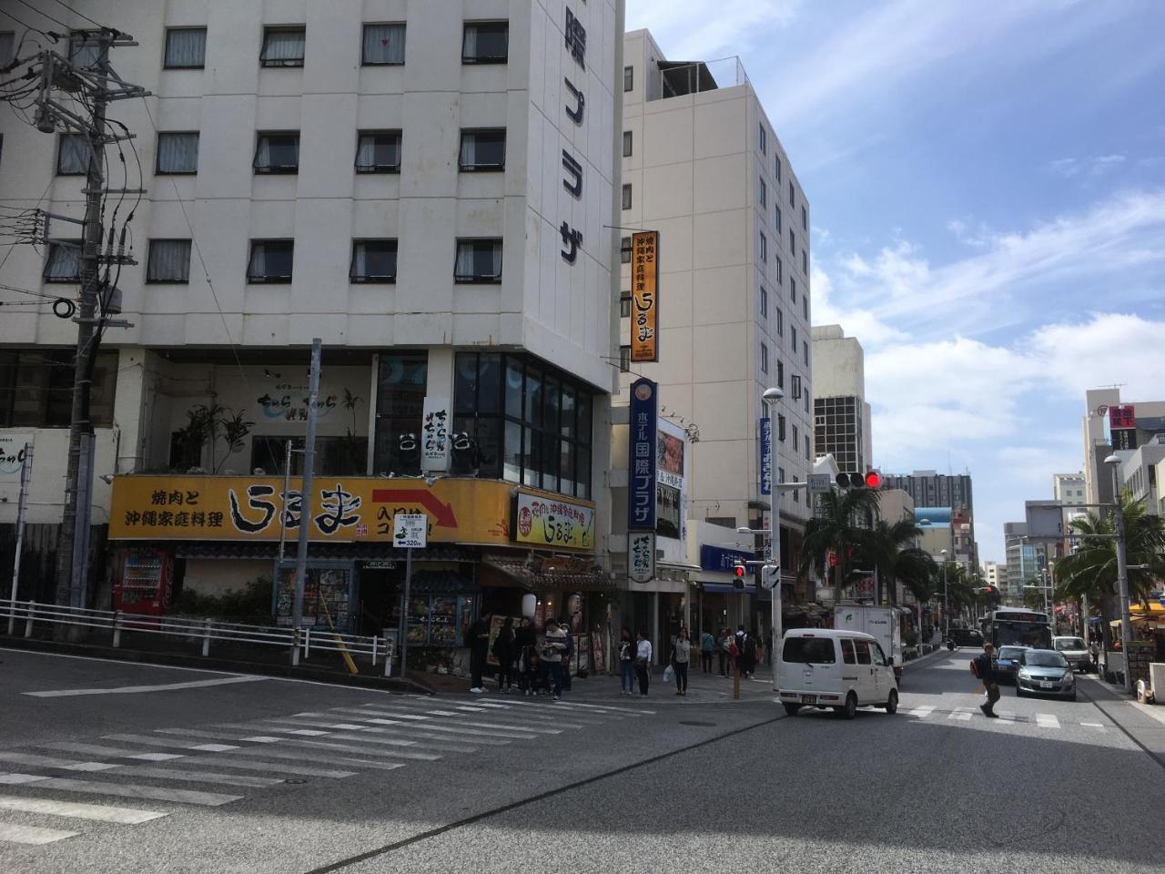 Hotel Kokusai Plaza Наха Екстер'єр фото